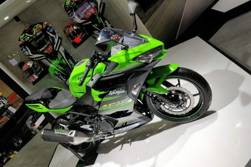 Kawasaki ra mat xe moto the thao Ninja 400 moi-Hinh-3